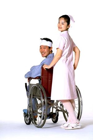 海の安全を守るために必要なスキルと知識-免許取得のステップ解説